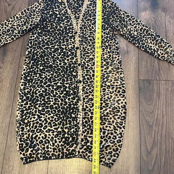Elan cheetah print cardigan size medium - Picture 4 of 8